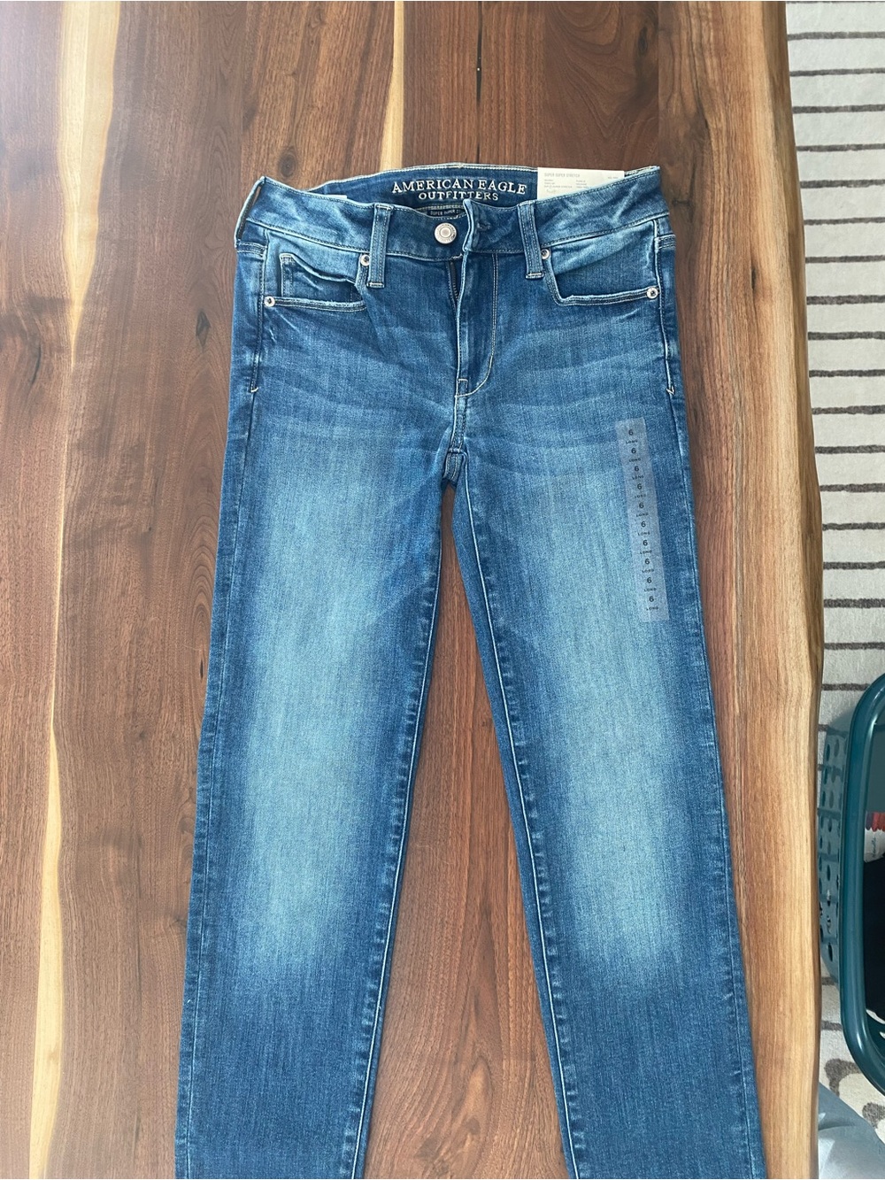 American Eagle Outfitters Women's Blue Skinny Jeans NWT